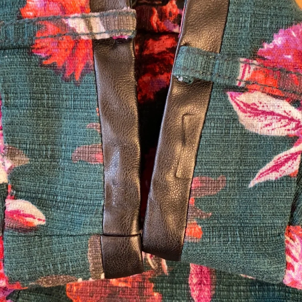 Anthropologie Cartonnier Charlie Ankle Pant Crop in Green with florals size 2 - Picture 15 of 16